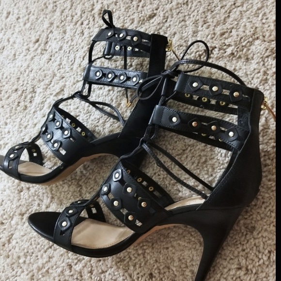 Vince Camuto Shoes - Vince camuto black and gold caged sandals, 7.5
